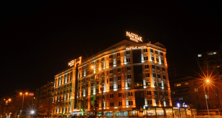 New Park Hotel