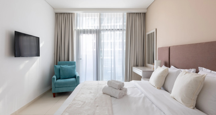 Stilny Odnospalny Oazis Otlichnoye Raspolozhenie Na Ostrove Palm-bich Apartments