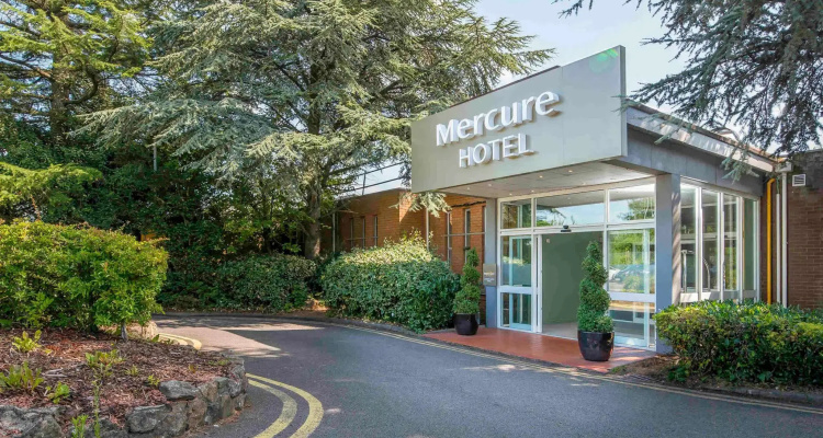 Mercure Cardiff North Hotel — Accor hotel