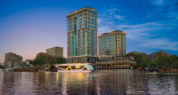 Four Seasons Hotel Cairo at First Residence — Four Seasons hotel