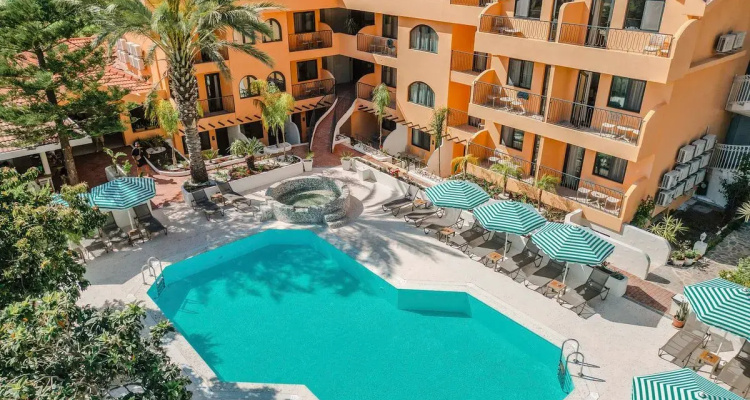 Ünsal Hotel