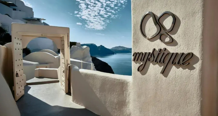 Mystique, a Luxury Collection Hotel, Santorini