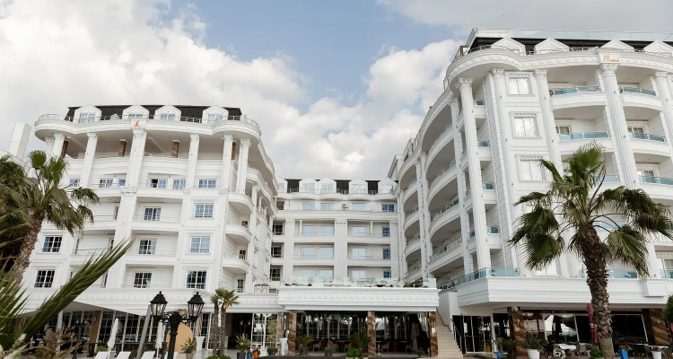 Fafa Premium Resort