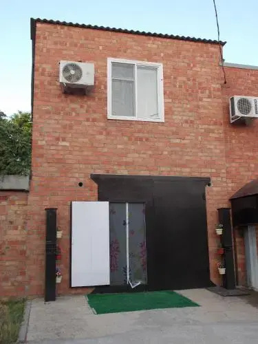 Apartment on Kommunisticheskaya 57 — отель с удобствами в Ейске
