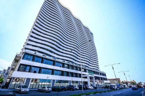 Seafront Suites 17 — забронировать отель в Батуми