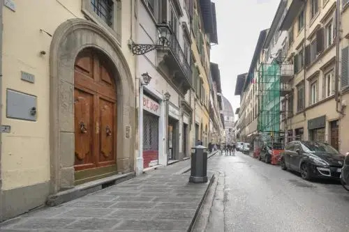 Цены на Sleep Florence Suite Servi в Флоренции