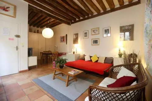 Large Architect flat 65m2 — отель в Париже, Франция