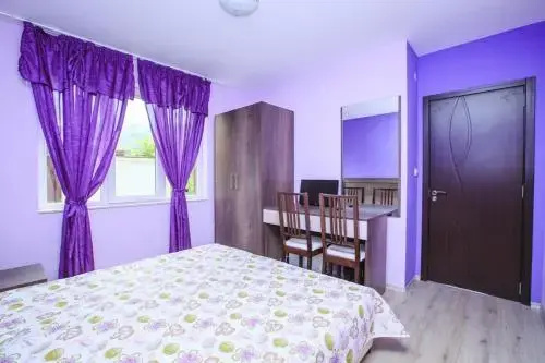 Kaltsunova house — забронировать отель в Банско
