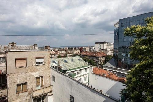 Studio Kneginje — забронировать отель в Белграде