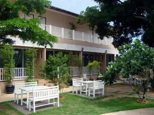 Seabeach Guest House Branch 3 — отель с удобным расположением в Паттайе