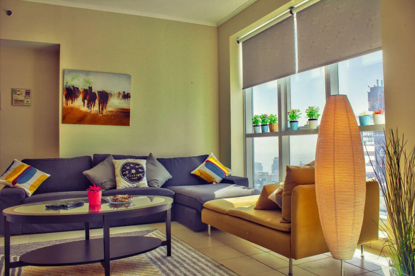 City Nights Holiday Homes - The Torch Tower - Hotel in ดูไบ - Photo 1