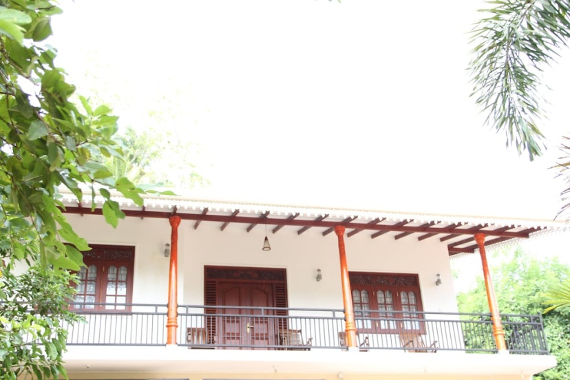 Girilena Guest House — забронировать отель в Хиккадува