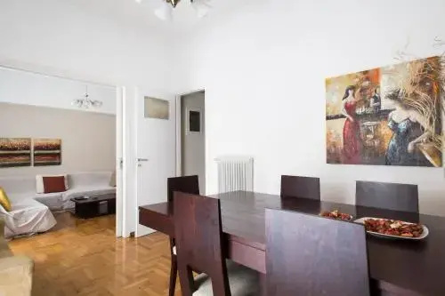 Pedion Areos Park 1&2 Center 1&2 — отель в Афины, Греция