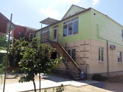 Holiday Home On Naberezhnaya — отель в Голубицкая, Россия