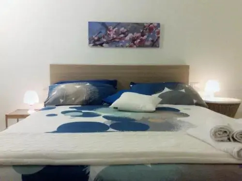 Holiday Home Neroli — забронировать отель в Палермо