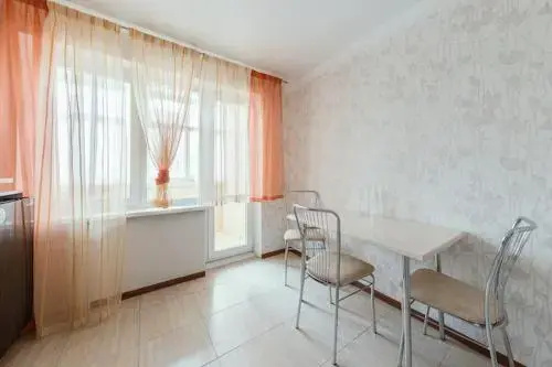 Цены на Studiominsk 8 Apartments в Минске