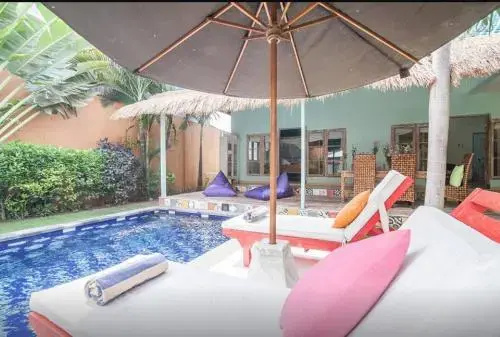 Seminyak Villa Hibiscus — отель с удобствами в Кута