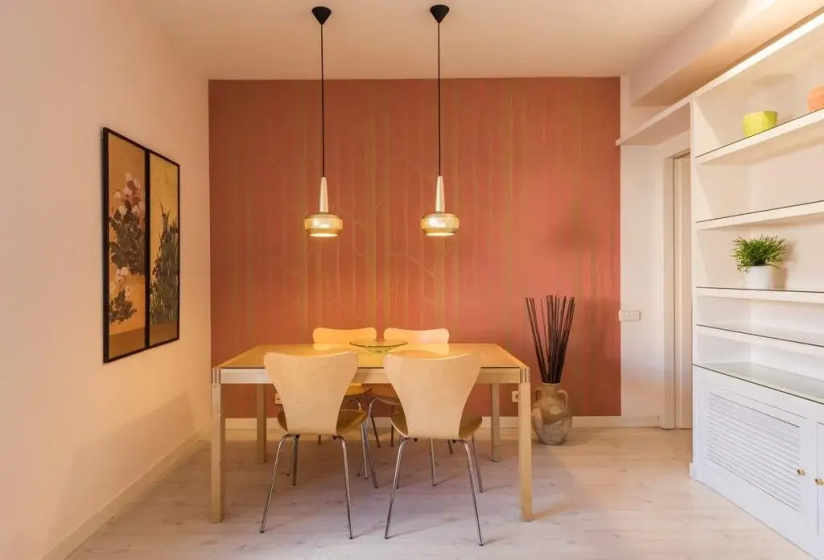 Chic Rentals Serrano — отель с удобствами в Мадриде