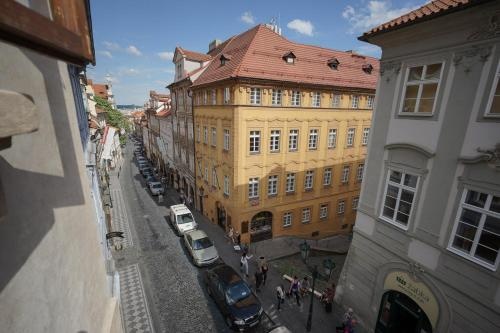 Цены на Nerudova Apartment в Праге
