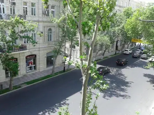 Neftiannikov Avenue Apartment — комфортный отель в Баку