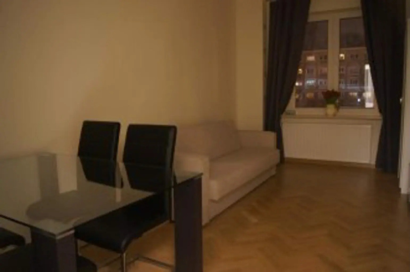 Freedom by Rental Apartments 3 — отель в Варшаве, Польша