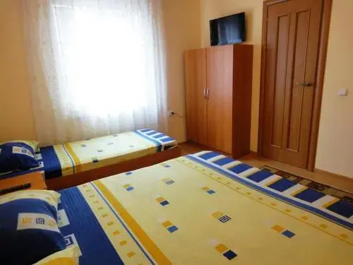 Цены на Guest House Briz 2 в Голубицкая