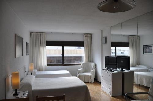 Apartamentos Austria Valencia — отель с удобным расположением в Валенсии