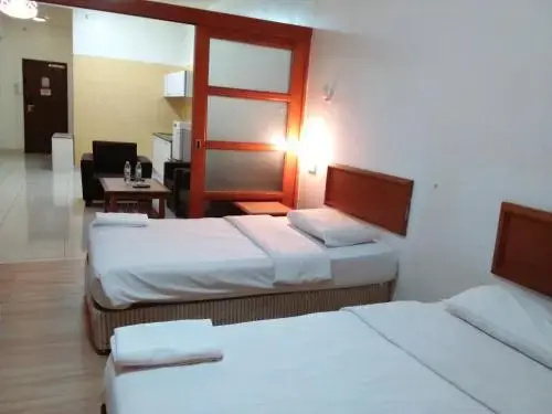 Private Unit at Seri Cempaka Service Suites — комфортный отель в Куала-Лумпуре
