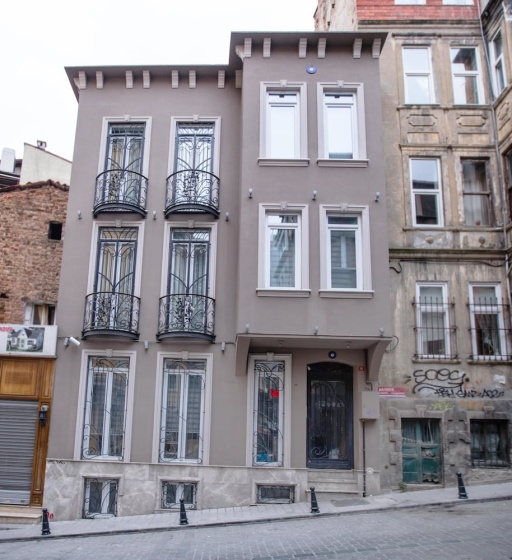 Flats Company- Firuze Apartment — отель с удобствами в Стамбуле
