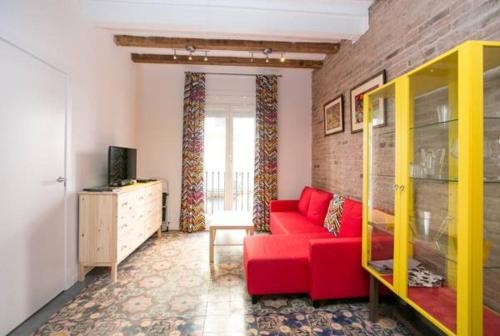 Apartment Poble Sec — забронировать отель в Барселоне