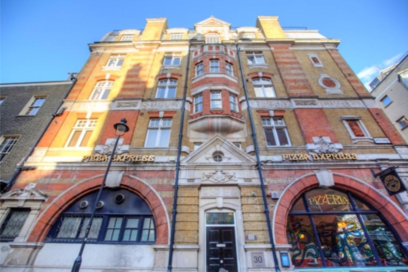 Eson2 - The Soho Coptic Studio — забронировать отель в Лондоне