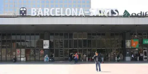 ApartsNouBcn Les Corts — комфортный отель в Барселоне