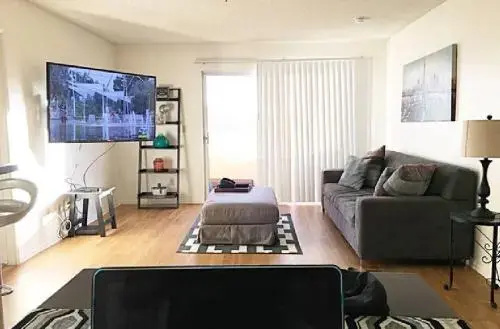 Playa 2Bed2Bth W Great Amenities- Prime — отель в Лос-Анджелесе, Соединенные Штаты Америки