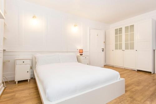 London Dream House - Historic Soho House — отель в Лондоне, Соединенное Королевство