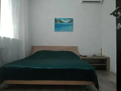 Guest House Burun Hotel — отель с удобствами в Новороссийске
