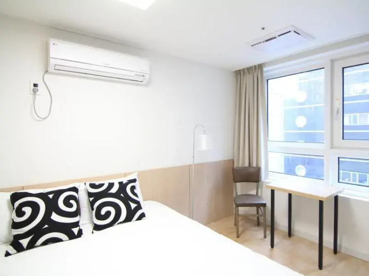Oriental Modern Apartment 4 — отель с удобным расположением в Сеул