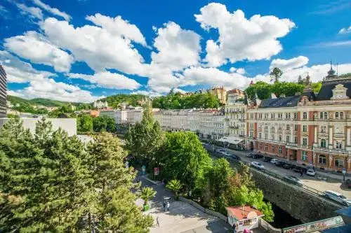 Цены на Apartmany U Thermalu в Карловых Варах