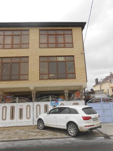 Guest House U Vodopada — отель с удобствами в Анапе