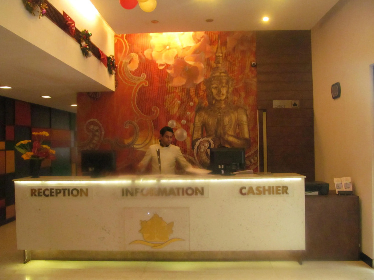 The Maple Leaf Hotel - Hotel in Λάκναου - Photo 1