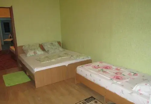 Цены на Cosy Holiday Home в Ейске