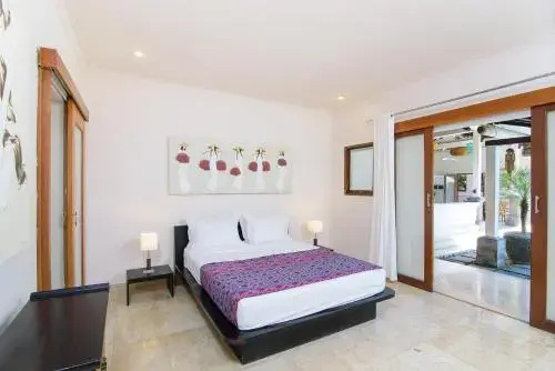 Villa Te Kawau — отель с удобным расположением в Кута