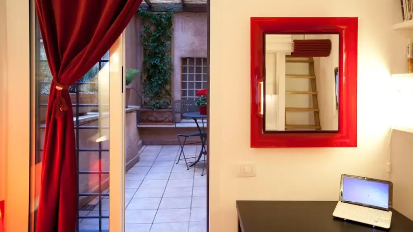 Monti Suite Terrace — отель в Риме, Италия