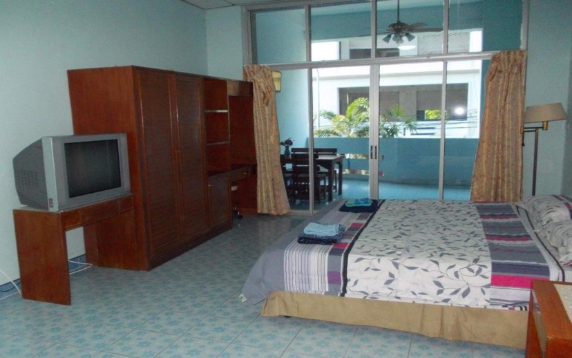 T&T Ocean View Guest House — комфортный отель в Паттайе