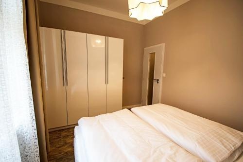 Ruterra By Golden Lady's 3BDR Loft — комфортный отель в Праге