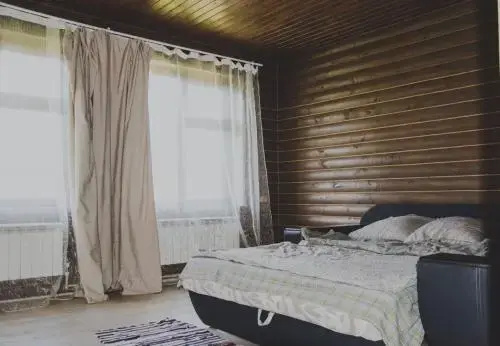 Holiday Home Mikhailovskaya 49 — забронировать отель в Суздаль