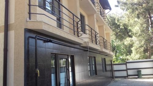 Цены на Guest House Liudmila в Геленджике