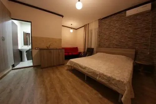 Shara Talyan 8/2 Guest House — забронировать отель в Ереван
