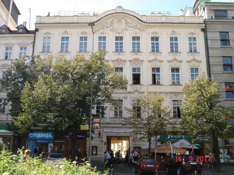 Цены на Picasso Apartments в Праге