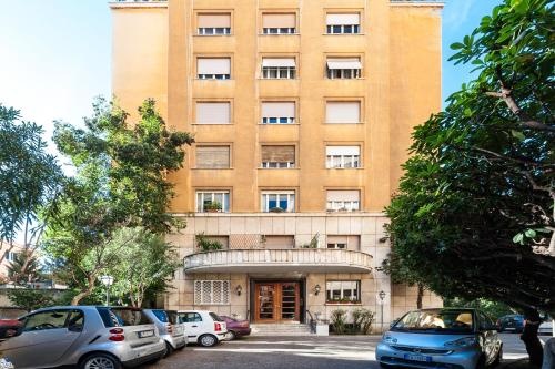 Dimora Santa Giuliana — забронировать отель в Риме