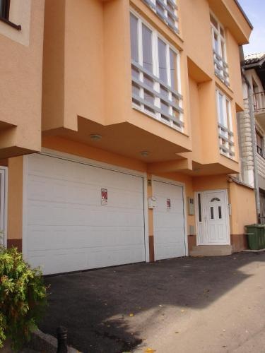 Apartments Kira — отзывы гостей и цены